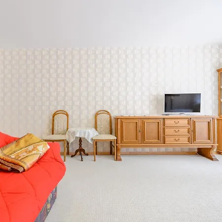 Apartament 3-room With 2 Bathrooms In Laatzen Id-8 *